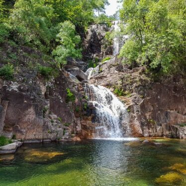 Cascades dans le Parc National